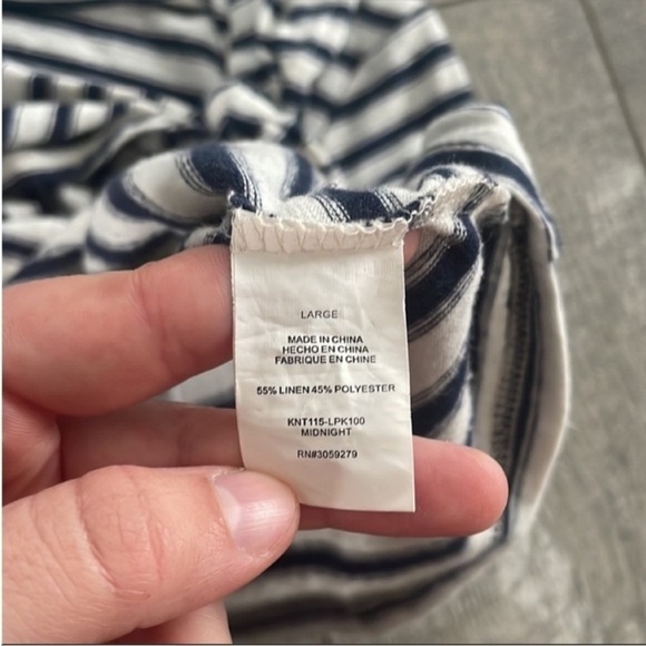 Thread & Supply Size Large Blue and White Striped Tie Front Top - Picture 5 of 6